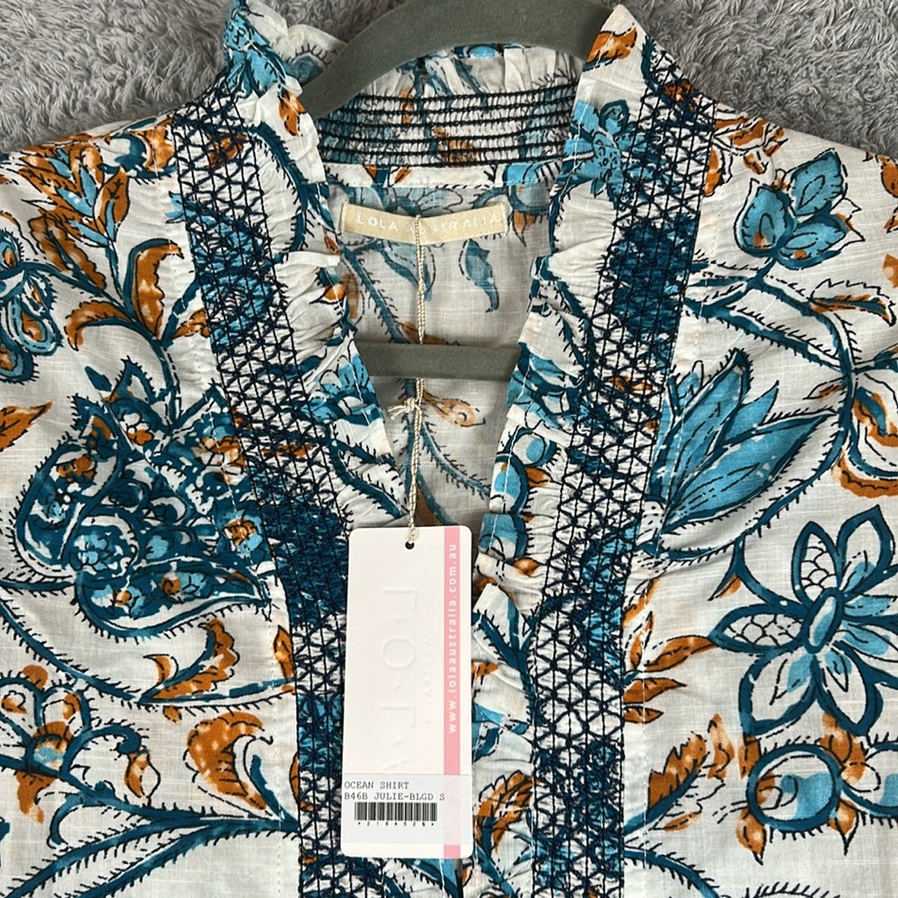 NWT LOLA AUSTRALIA Puff Short Sleeves Ocean Floral Top Women’s Size S - Picture 3 of 15